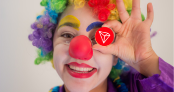 tron clown 351x185 - Crypto-Clown of the Day: Justin Sun and Tron's 10 Billion Users (TRX)